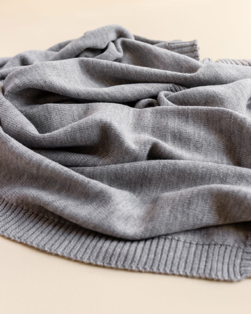 couverture bébé en laine mérinos Hvid cadeau de naissance Bizoo Bizoo, Babydekentje van merinowol Hvid geboortecadeau Bizoo Bizoo,   merino wool baby blanket Hvid birth gift Bizoo Bizoo