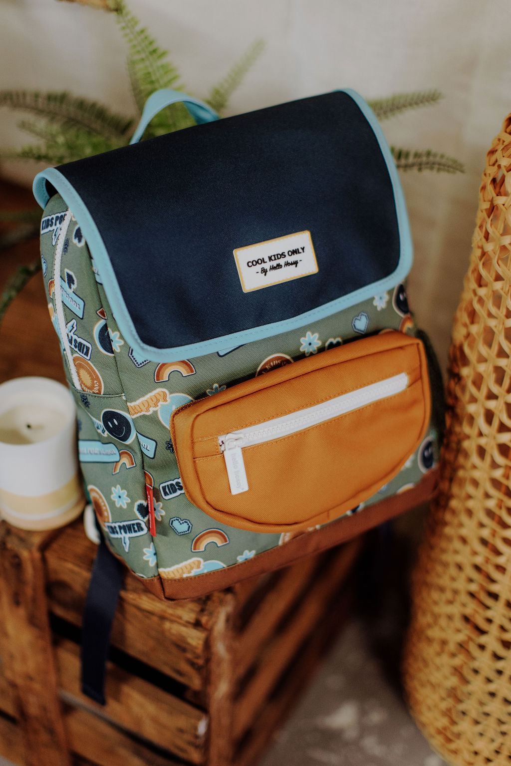 Cartable Smiley (6+) – Bizoo Bizoo1