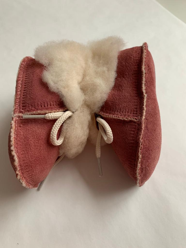 Chaussons bébé accessoire naissance bruxelles belgique geboorte accessoire babyslofjes brussel belgie